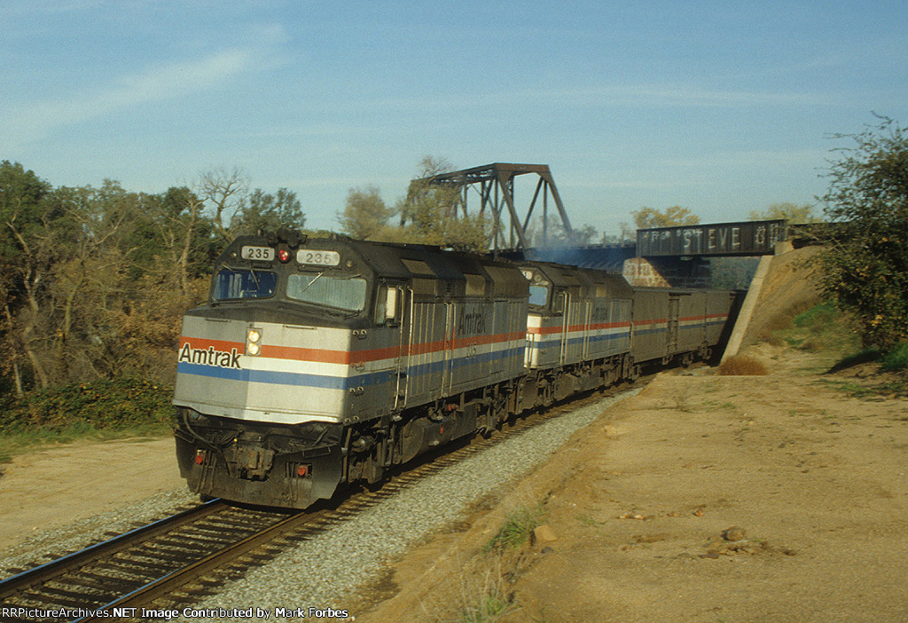 Amtrak 235